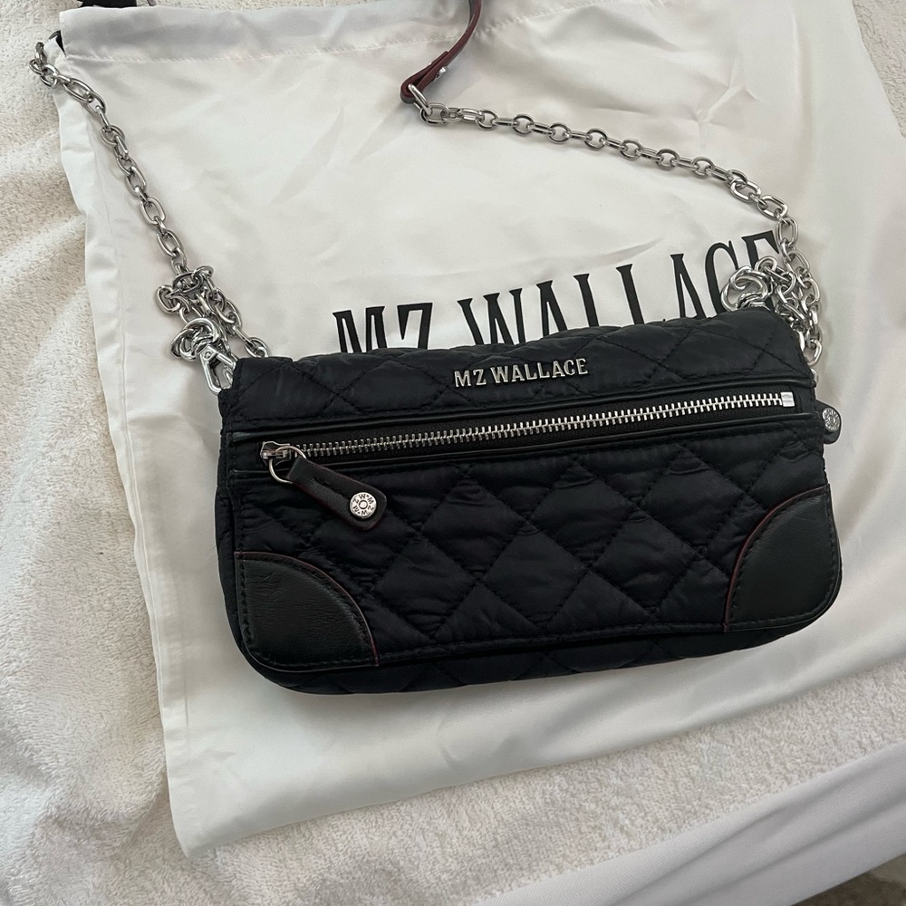 MZ Wallace Wallet on a chain